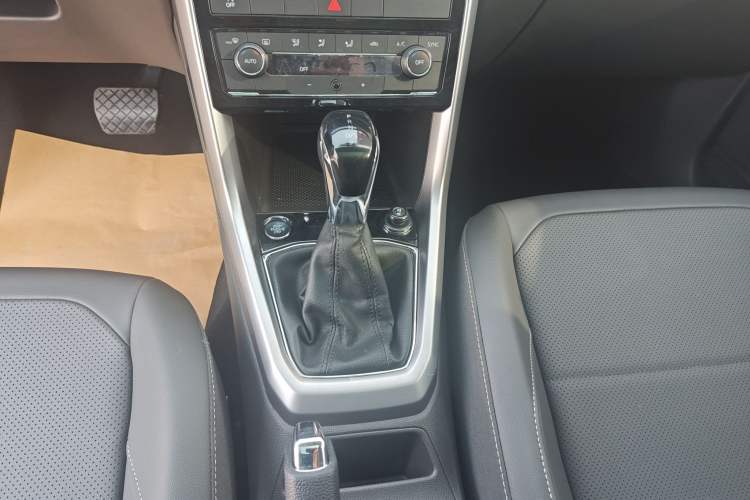 Used Volkswagen T-Cross 2019 280TSI DSG Luxury Edition Gear Lever