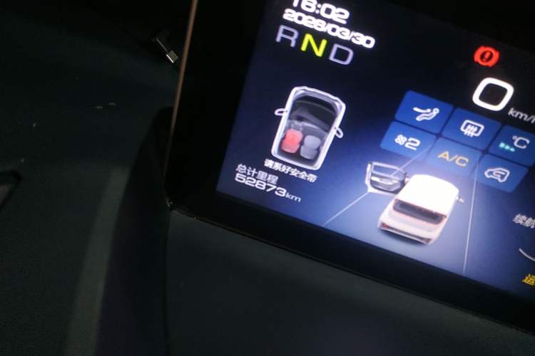 Used Wuling NAMMIEV 2021 - Play Edition Odometer Close Up