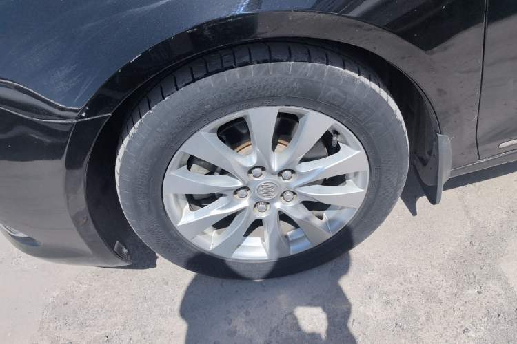 Used Buick LaCrosse 2013 2.4L SIDI Elite Comfort Version