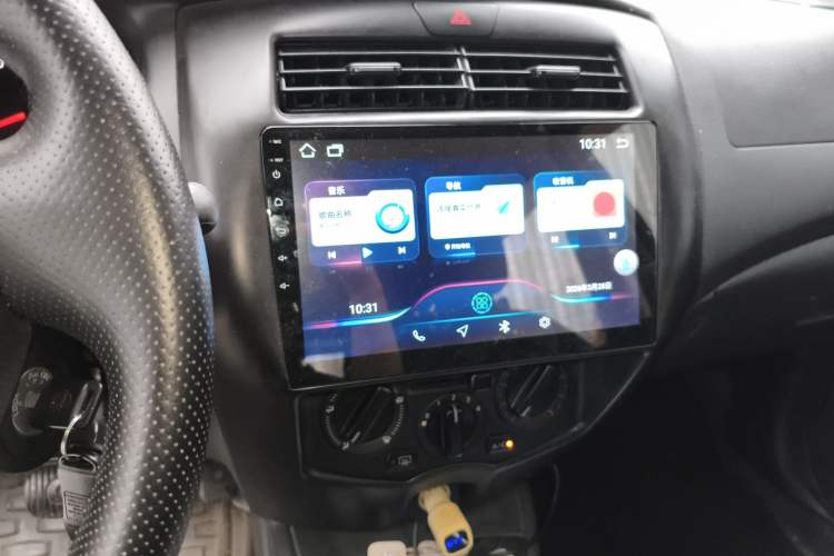 Used Nissan Livina 2013 1.6XE CVT Comfort Edition Audio And AC Panel