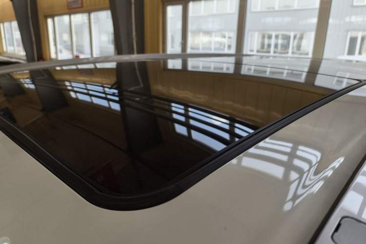 Used Toyota Highlander 2018 2.0T Four-Wheel Drive Luxury Edition 7 Seats China V Emission Standard
