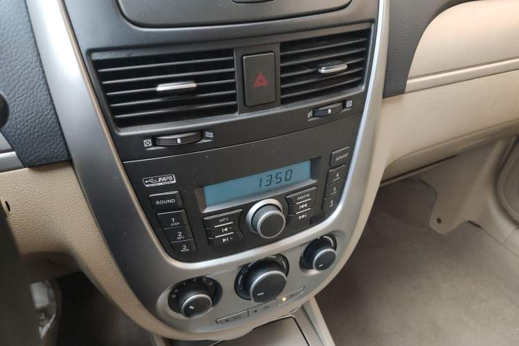 Used Buick Excelle 2013 1.5L Automatic Classic Model