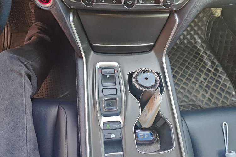 Used Honda Accord 2018 Rui Hybrid 2.0L Rui Zhi Version China V Emission Standard