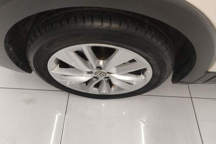 Used Volkswagen T-Cross 2019 1.5L Automatic Comfort Edition Exterior 4