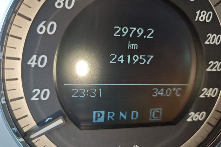 Used Mercedes-Benz GLK-Class 2008 GLK 300 4MATIC Luxury Model