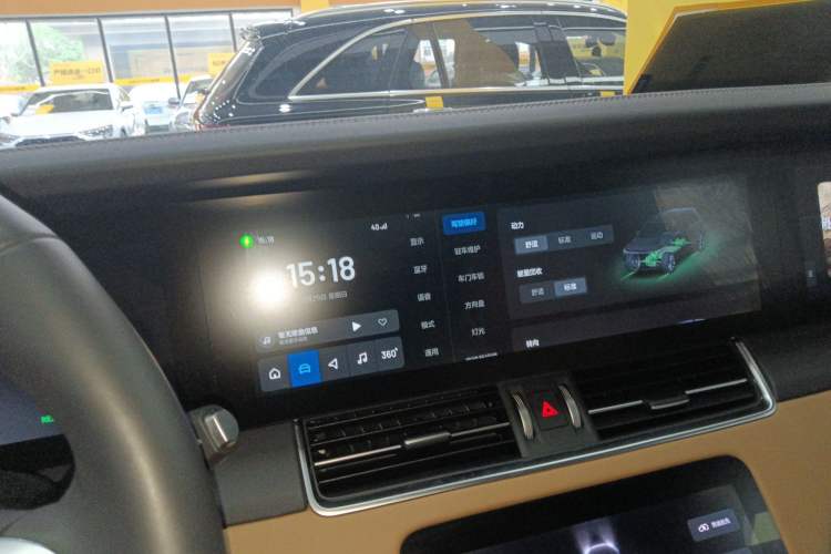 Used Li Auto ONE 2021 Extended-Range 6-Seater Version Audio And AC Panel