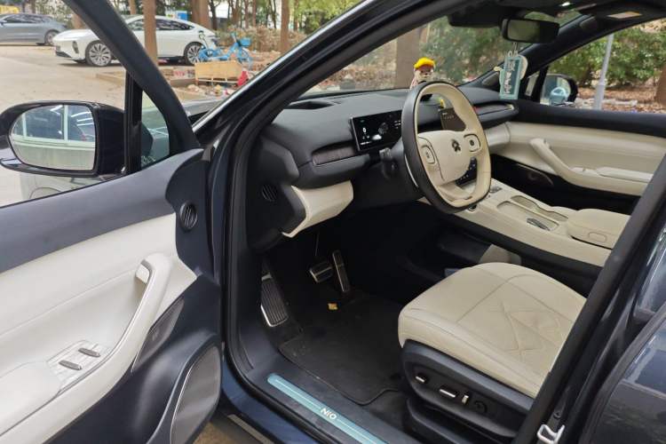 Used Nio ES7 2022 100kWh First Edition Driver Seat