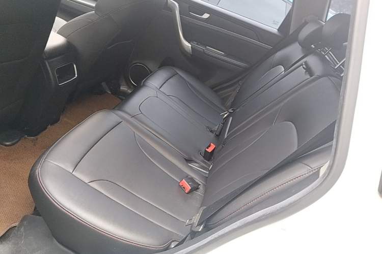 Used Haval M6 2017 1.5T Automatic Two-Wheel Drive Elite Model
