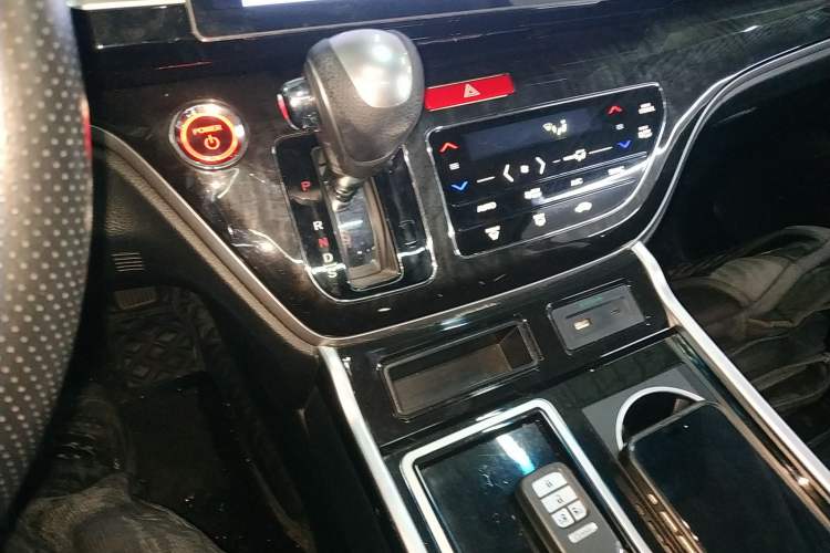 Used Honda Elysion 2019 2.0L Hybrid Supreme Edition