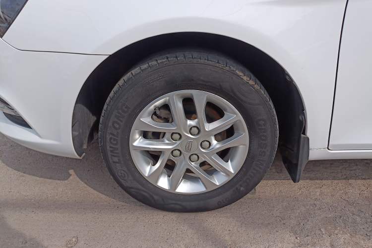 Used Geely Auto Emgrand 2017 Sedan Million Edition 1.5L Manual Luxury Model