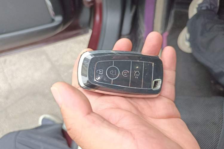 Used Lincoln Continental 2019 2.0T Two-Wheel Drive Prestige Version China VI Standard