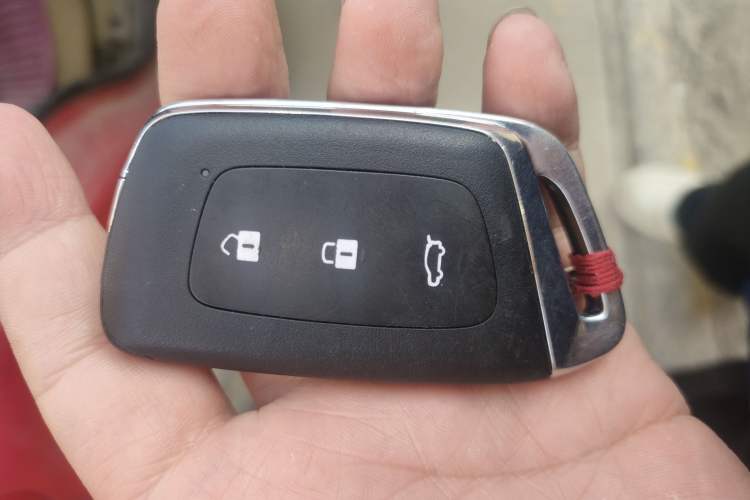 Used Chery Fengyun 2 2013 Hatchback 1.5L Manual Ruiyi Edition