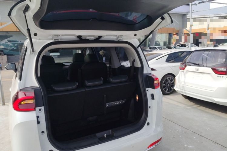 Used GAC Trumpchi M6 2021 PRO 270T Automatic Luxury Edition Trunk