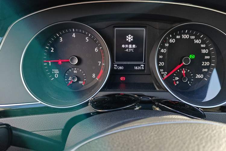 Used Volkswagen Magotan 2017 330TSI DSG Luxury Model
