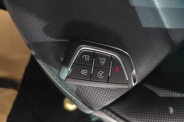 Used Cadillac CT4 2023 25T Luxury Model Vehicle Key