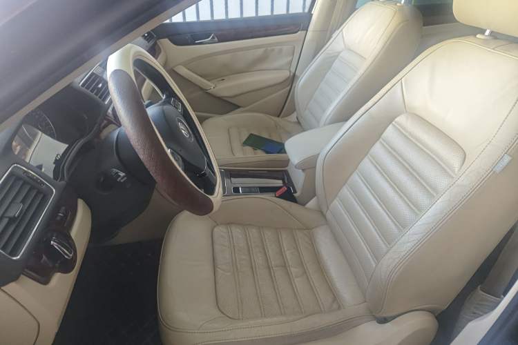 Used Volkswagen Passat 2011 1.8TSI DSG Prestige Edition
