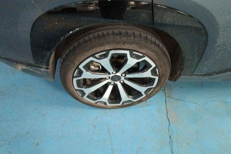 Used AION V 2024 Aion Tyrannosaurus 520 Smart Luxury Edition
