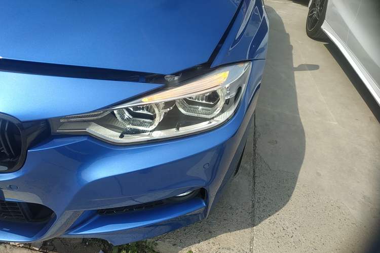 Used BMW 3 Series 2018 320i M Sport Package Left Front Headlight