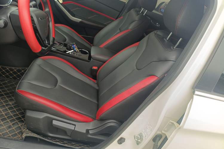 Used Venucia D60 2020 1.6L XL CVT Enjoyment Edition