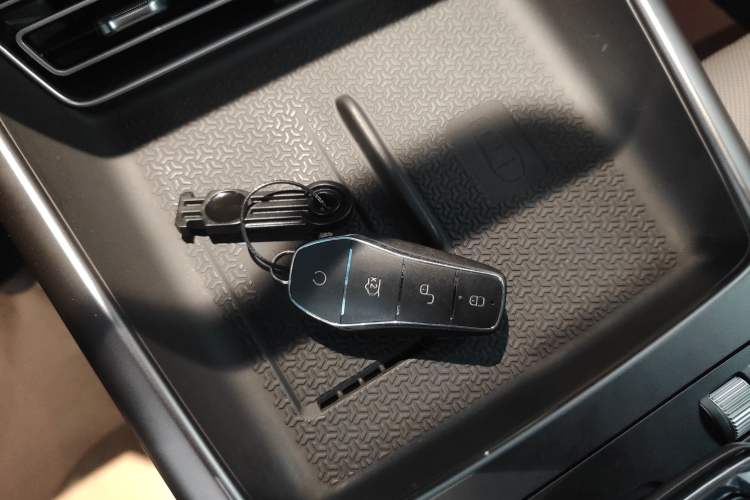 Used BYD Song Pro New Energy 2025 Second-Generation Intelligent Driving Version DM-i 115KM Superior Trim Interior 1