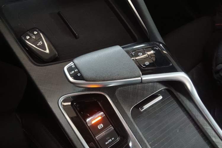 Used Changan UNI-T 2022 1.5T Prestige Version