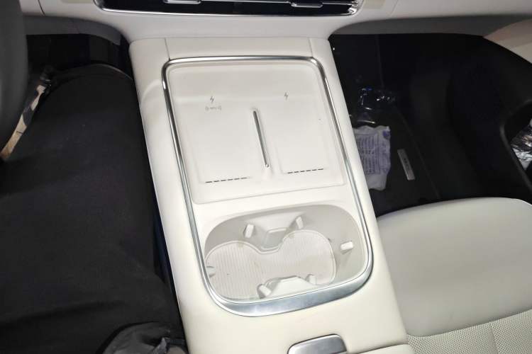 Used XPeng G6 2025 625 Long-Range Max Flagship Edition
