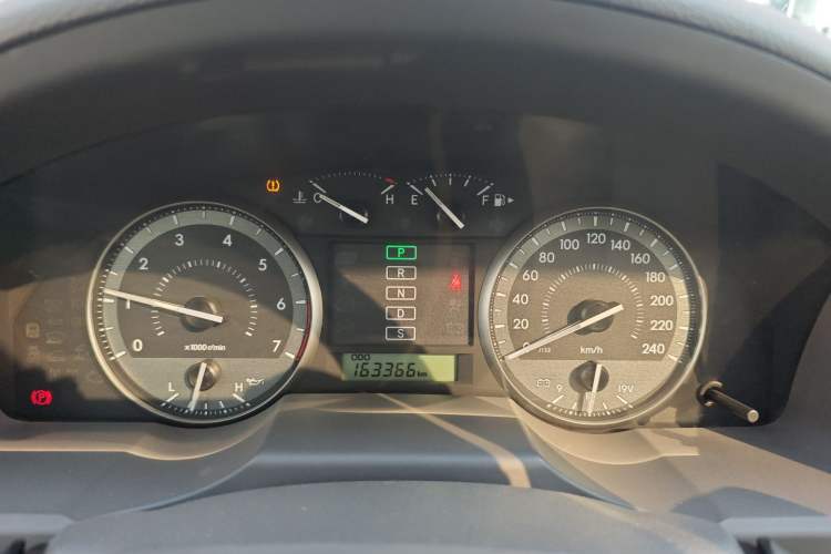 Used Toyota Land Cruiser 2015 4.6L V8 Middle East Limited Edition Instrument Cluster