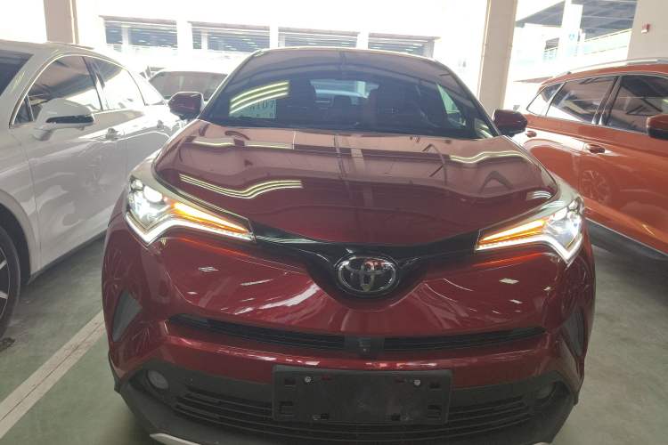 Used Toyota IZOA 2020 2.0L Yichi Version
