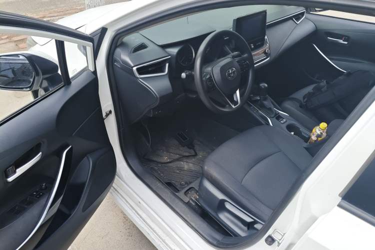 Used Toyota Corolla 2022 Dual-Motor 1.8L E-CVT Pioneer Edition
