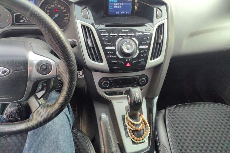 Used Ford Focus 2012 Hatchback 2.0L Automatic Luxury Sport Model