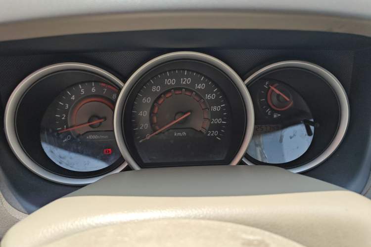 Used Nissan Sylphy 2009 1.6XL Automatic Luxury Sunroof Edition Instrument Cluster