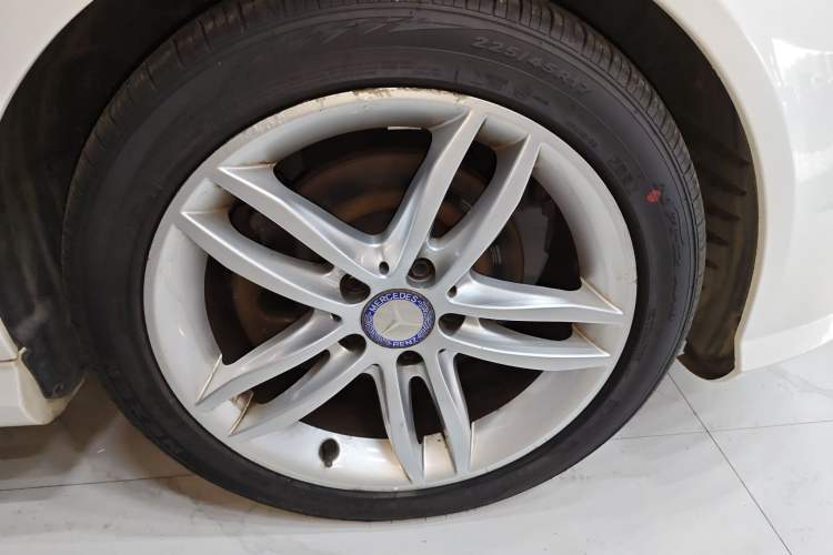 Used Mercedes-Benz C-Class 2013 C 180 Classic Grand Edition