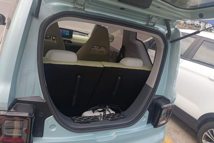 Used Geely Galaxy Panda 2023 Panda Mini 200km Endurance Bear