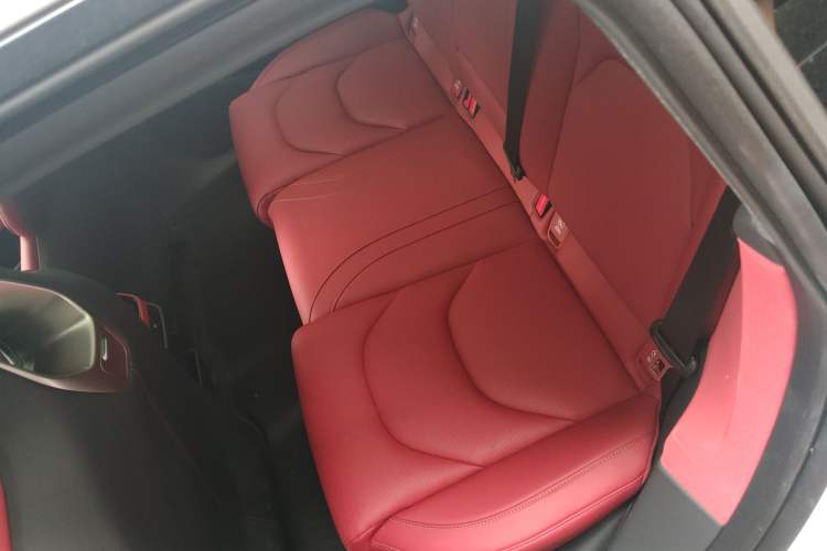 Used Xiaomi Auto SU7 2024 Rear-Drive Ultra-Long Range Advanced Pro-Level Intelligent Driving Version