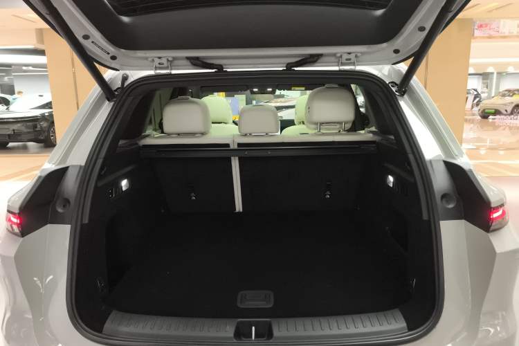 Used Li Auto L6 2025 Pro Smart Refresh Edition