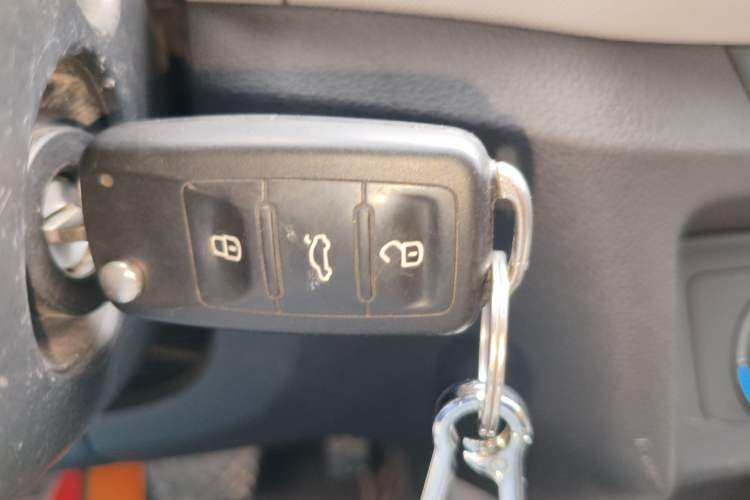 Used Skoda Fabia 2017 1.4L Automatic Car Enjoy Edition
