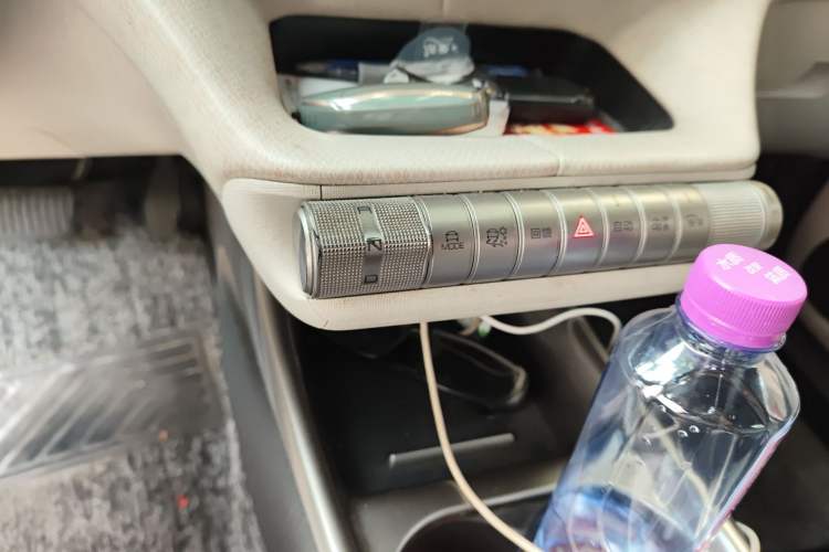 Used BYD Dolphin 2021 405 km Free Version Gear Lever