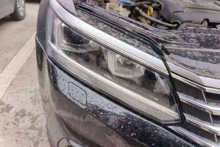 Used Volkswagen Passat 2016 330TSI DSG Prestige Edition Right Front Headlight