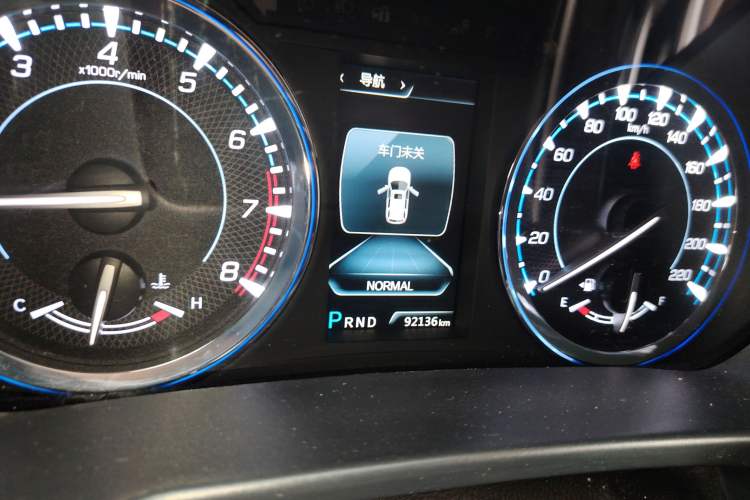 Used Changan CS95 2017 2.0T Two-Wheel Drive Zhitu Edition