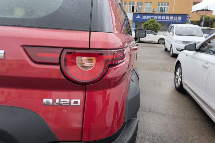 Used BAIC Off-Road BJ20 2018 1.5T CVT Luxury Model Right Rear Taillight