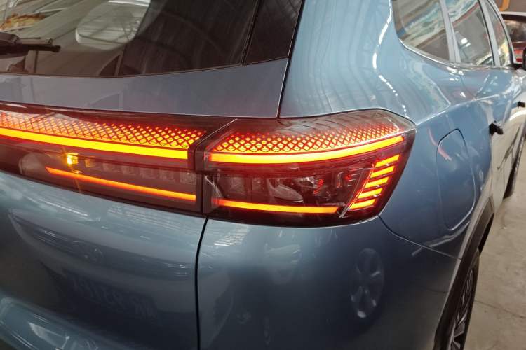 Used Chery Tiggo 8 PLUS C-DM 2025 1.5T 116 km Prestige Version 5 Seats