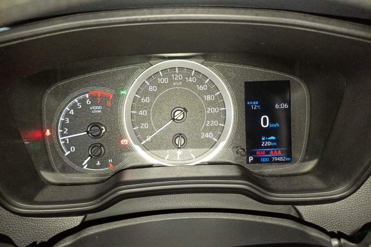 Used Toyota Levin 2021 185T CVT Luxury Edition
