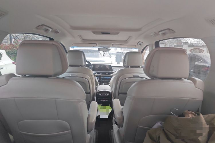 Used Buick GL8 2021 ES Landtrek 653T Comfort Edition
