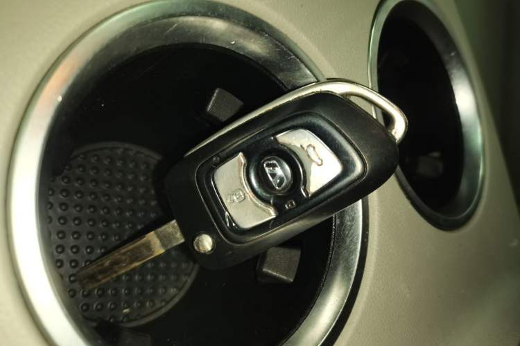 Used Huasong 7 2017 2.0T Automatic Standard Edition