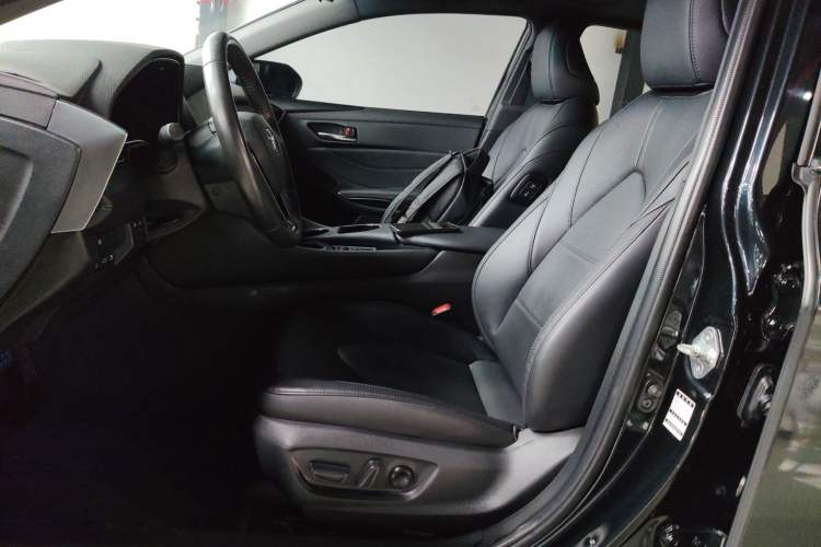 Used Toyota Avalon 2022 Dual-Engine 2.5L Luxury Edition