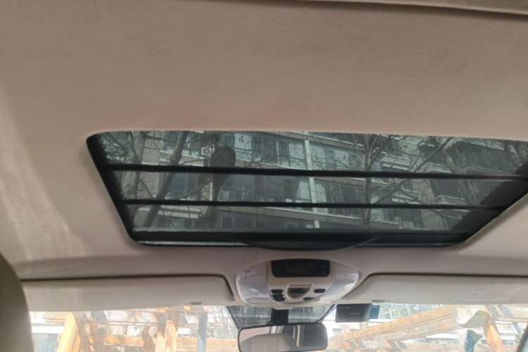 Used Mercedes-Benz Viano 2015 3.0L Partner Edition