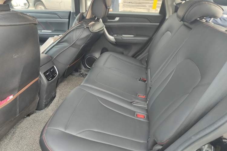 Used Haval M6 2018 1.5T Manual Two-Wheel Drive Elite Model Left Rear Seat