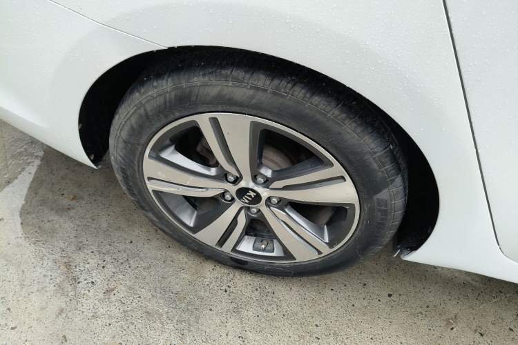 Used Kia K3 (Kai Shen) 2017 1.8L Automatic GLS Right Rear Wheel Hub