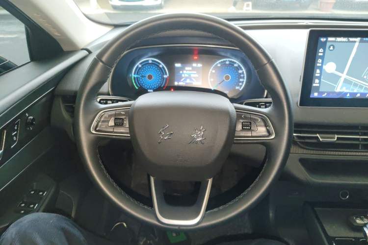 Used Hongqi E-QM5 2022 431 km Charge & Enjoy Edition
