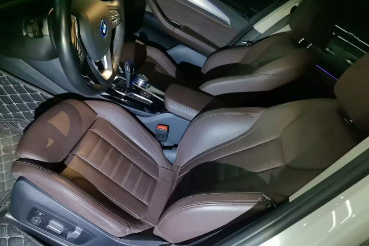 Used BMW iX3 2021 Leading Type